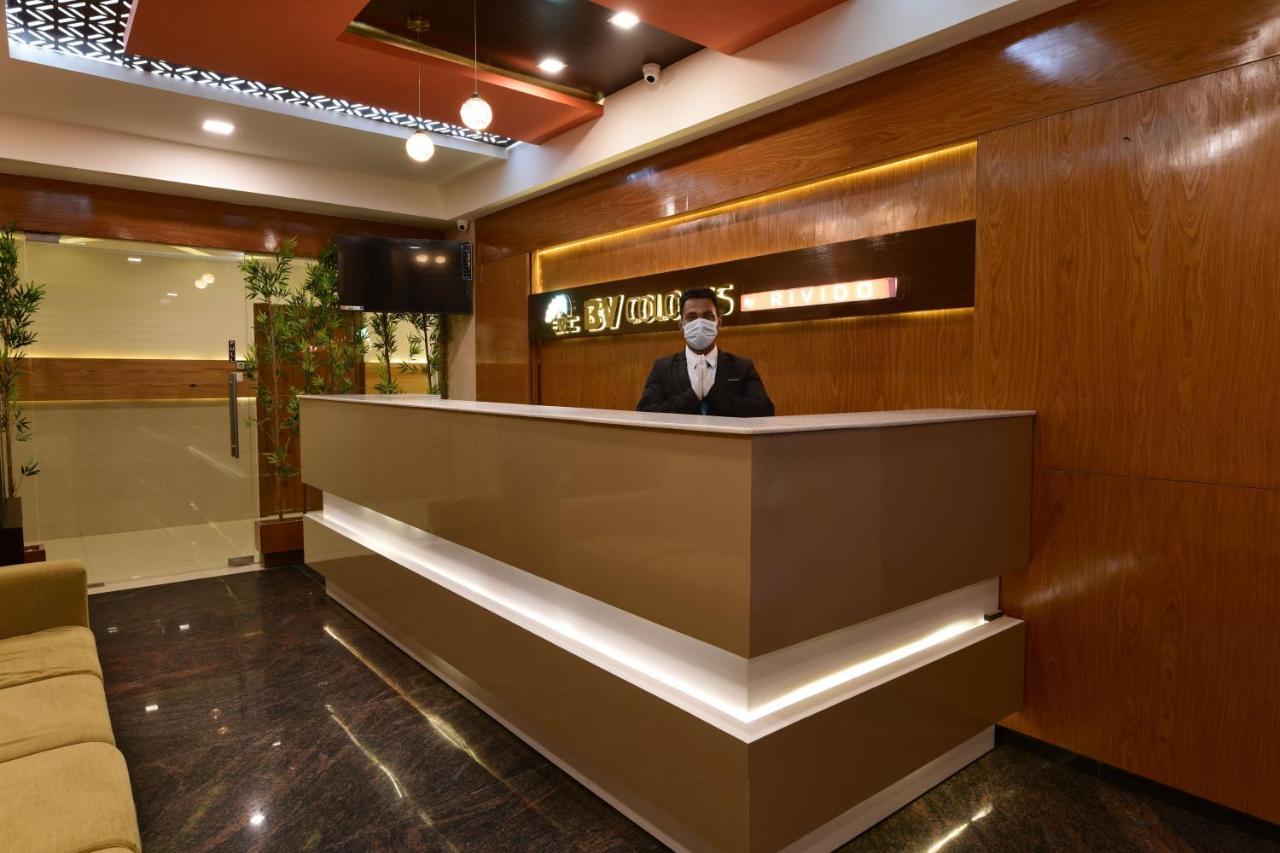 העיר בנגלור Hotel Bv Colours By Rivido, Begur Main Road מראה חיצוני תמונה